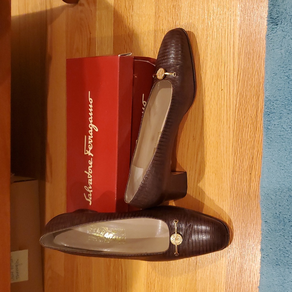 Salvatore Ferragamo Women's Dark Brown Heels...Vintage Perfect
